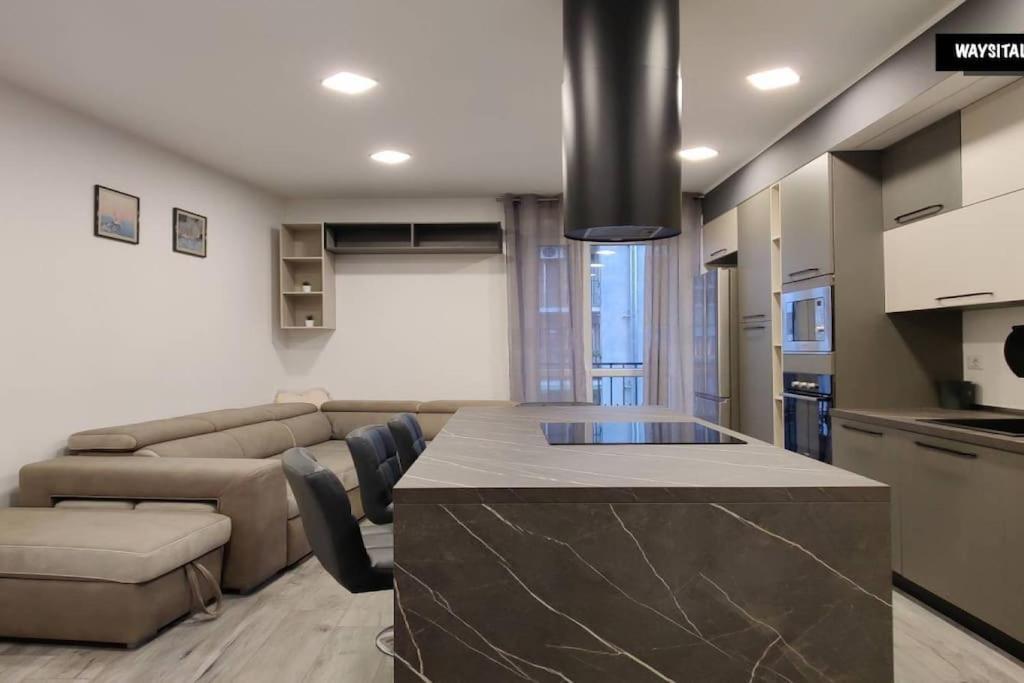 Appartement De Angeli District à Milan Extérieur photo