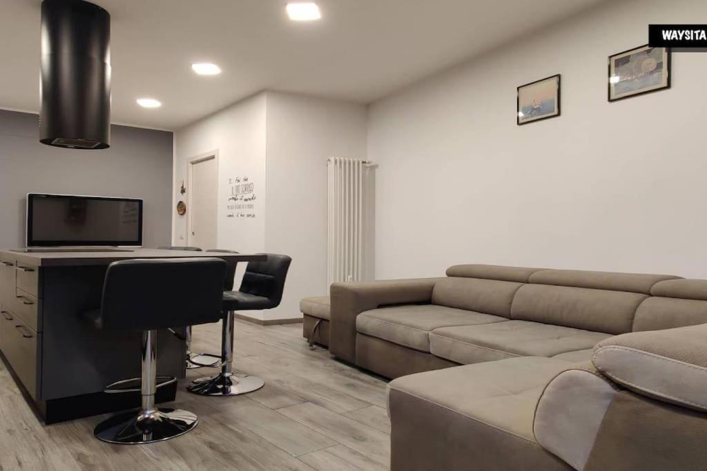 Appartement De Angeli District à Milan Extérieur photo